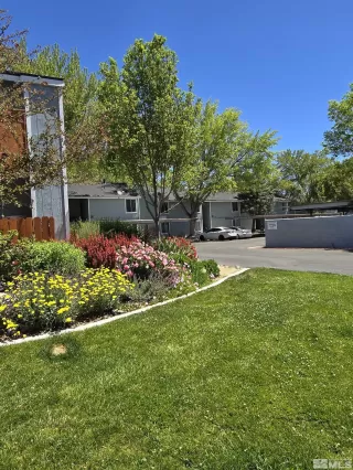 Photo #6: 250006348 Listing