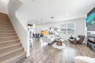 Photo #1: 250006368 Listing 