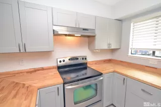 Photo #2: 250006501 Listing