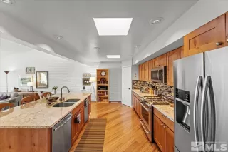 Photo #4: 250006565 Listing