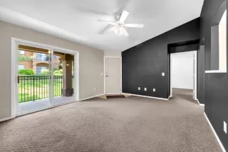 Photo #4: 250050041 Listing 