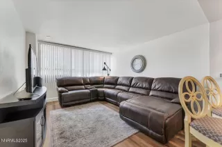 Photo #6: 250050124 Listing