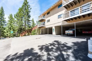 Photo #1: 250050125 Listing