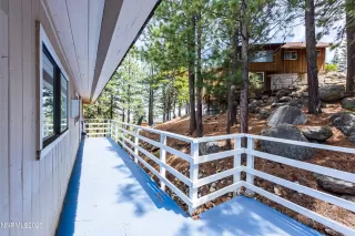 Photo #4: 250050125 Listing