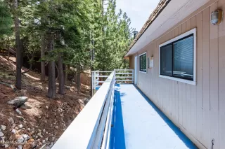 Photo #5: 250050125 Listing