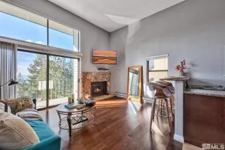 Photo #3: 250050128 Listing