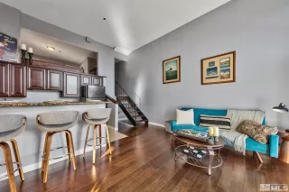 Photo #6: 250050128 Listing