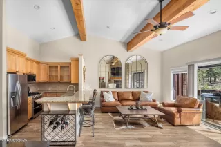 Photo #5: 250050134 Listing