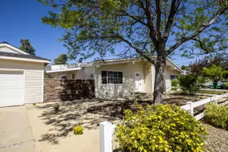 Photo #1: 250050151 Listing