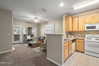 Photo #5: 250050171 Listing 