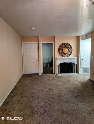 Photo #1: 250050183 Listing 