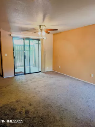 Photo #3: 250050183 Listing 