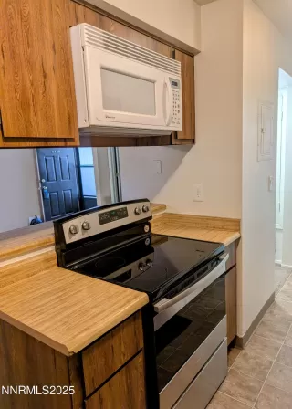 Photo #6: 250050183 Listing 