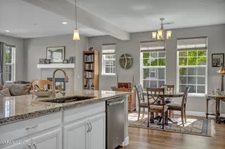 Photo #5: 250050241 Listing