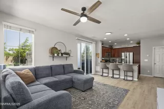 Photo #3: 250050257 Listing 