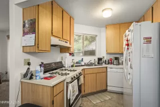 Photo #2: 250050293 Listing 