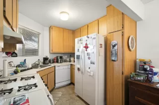 Photo #3: 250050293 Listing 