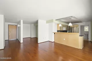 Photo #6: 250050342 Listing 