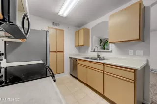 Photo #4: 250050362 Listing 