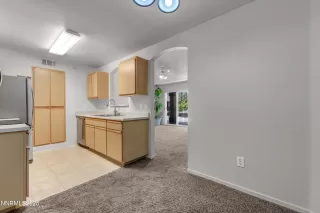 Photo #5: 250050362 Listing 