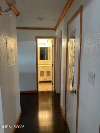 Photo #2: 250050417 Listing 