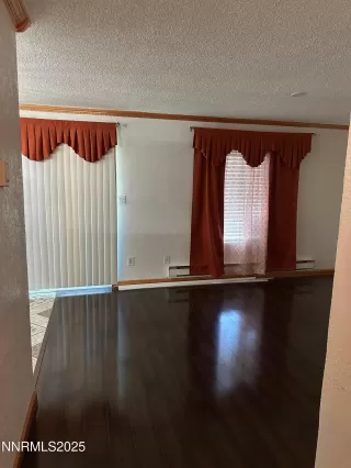 Photo #3: 250050417 Listing 