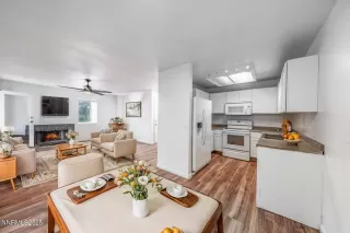 Photo #2: 250050446 Listing 