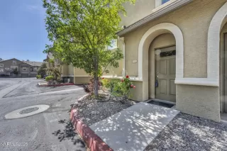 Photo #3: 250050463 Listing 