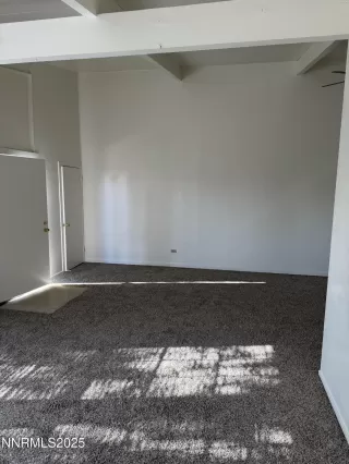 Photo #1: 250050509 Listing