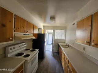 Photo #5: 250050509 Listing