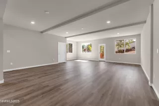 Photo #6: 250050533 Listing 