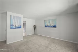 Photo #3: 250050587 Listing 