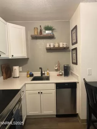 Photo #2: 250050679 Listing