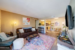 Photo #2: 250050719 Listing