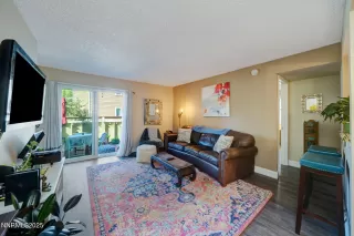 Photo #5: 250050719 Listing