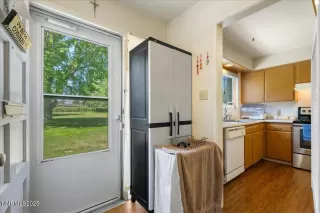 Photo #1: 250050768 Listing 