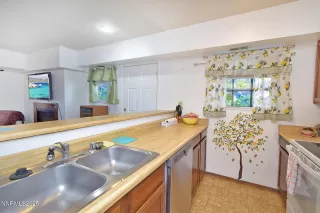 Photo #2: 250050784 Listing 