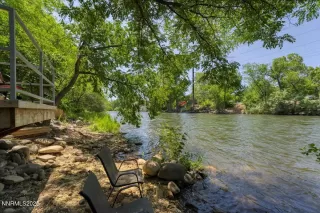 Photo #1: 250050883 Listing 