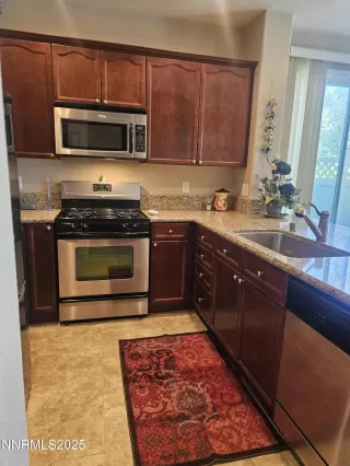 Photo #3: 250050886 Listing 