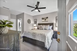 Photo #5: 250050945 Listing 