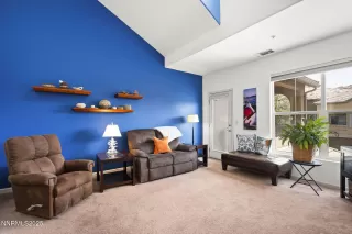 Photo #5: 250051061 Listing 