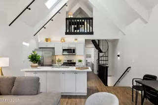 Photo #6: 250051067 Listing 