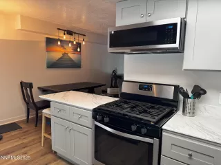 Photo #4: 250051096 Listing 