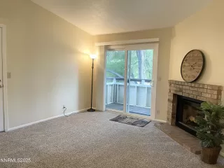 Photo #2: 250051117 Listing