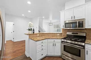 Photo #5: 250051185 Listing