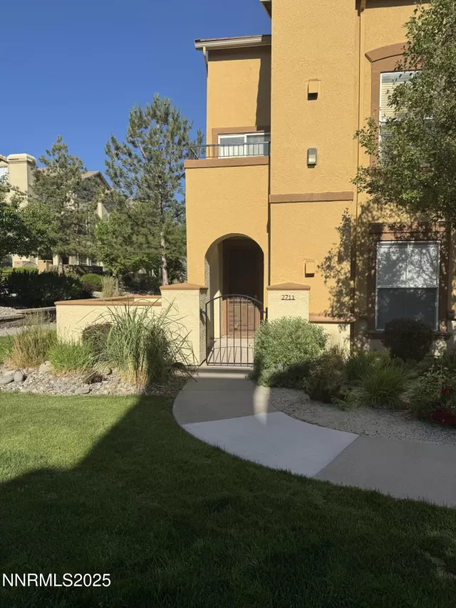 MLS: 250051227 Condo For Sale