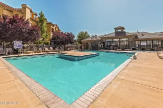 Photo #3: 250051227 Listing 