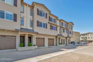 Photo #1: 250051296 Listing