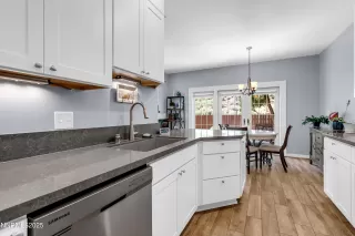 Photo #5: 250051321 Listing 