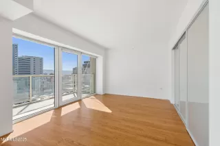 Photo #3: 250051324 Listing